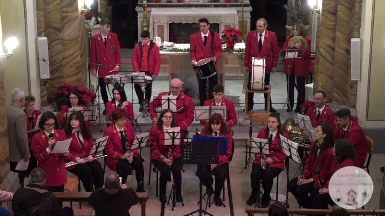 Concerto di Natale della Banda Musicale di Vico nel Lazio Galleria Fotografica e Video